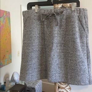 Gray cozy LOFT skirt